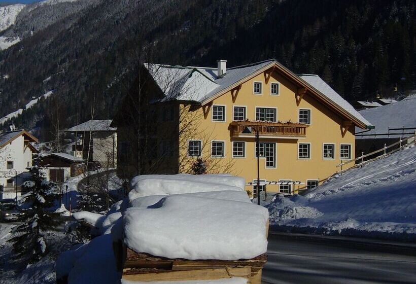 هتل Apart Vivaldi