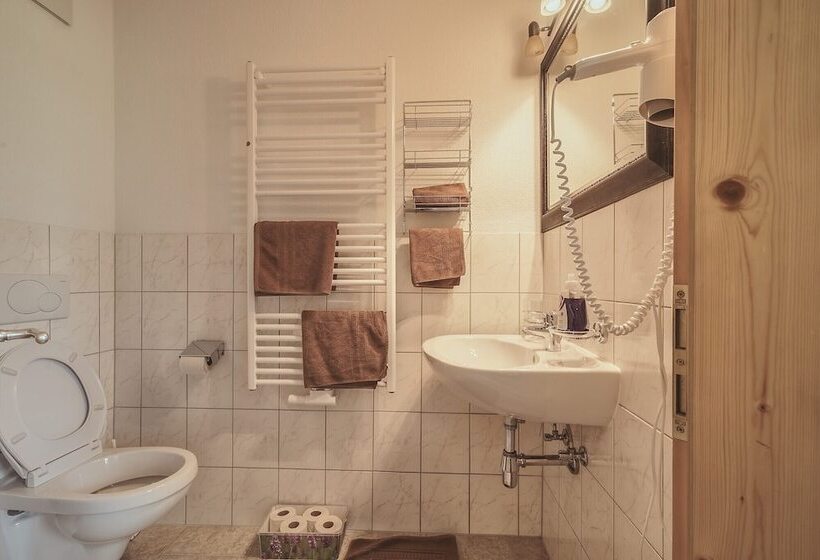 هتل Apart Vivaldi