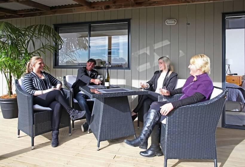 호텔 Auckland Country Cottages