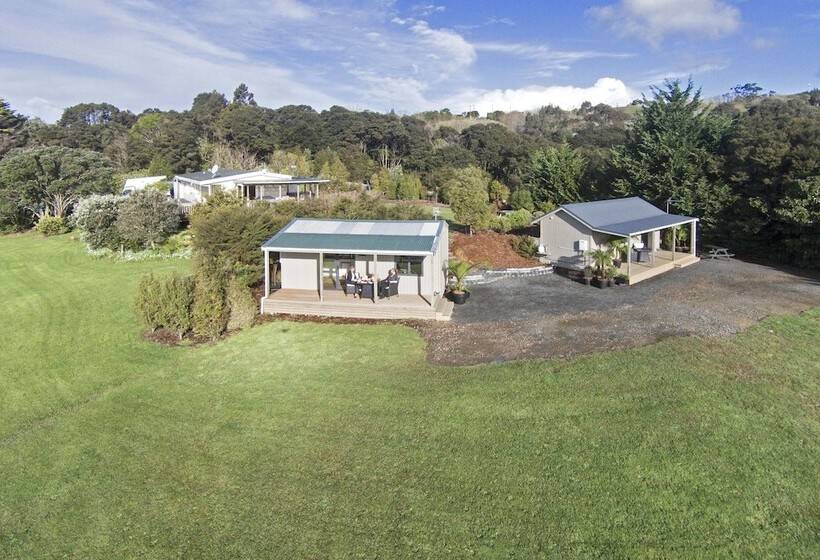 호텔 Auckland Country Cottages