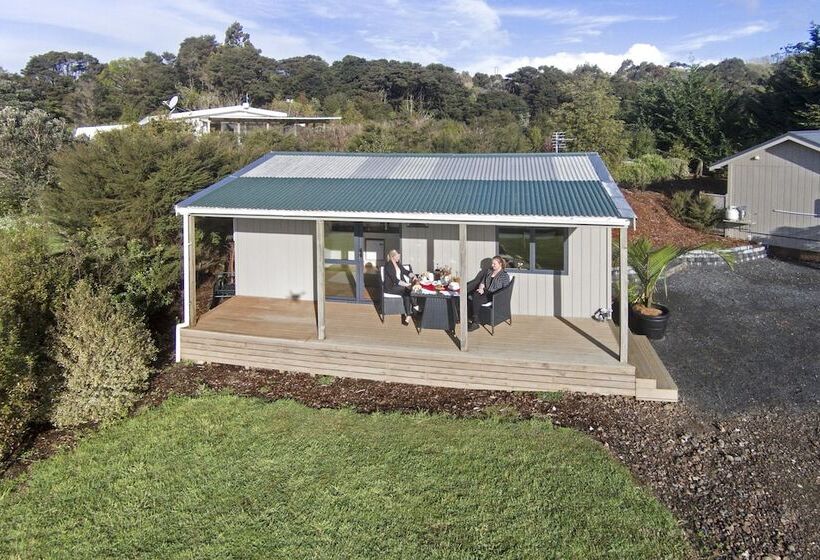 호텔 Auckland Country Cottages