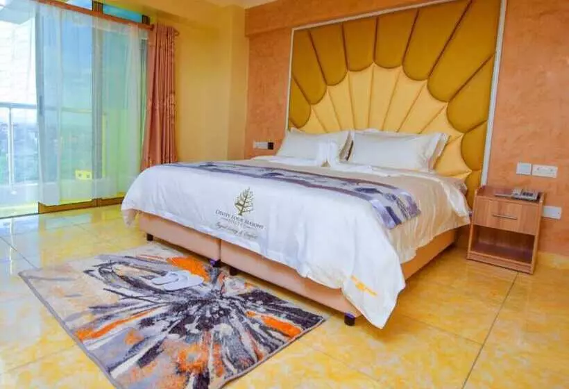 هتل Deuts Four Seasons