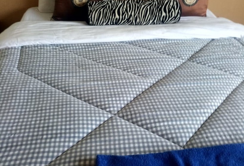 هتل Oldonyo Lodge