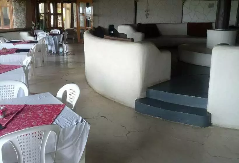 هتل Oldonyo Lodge