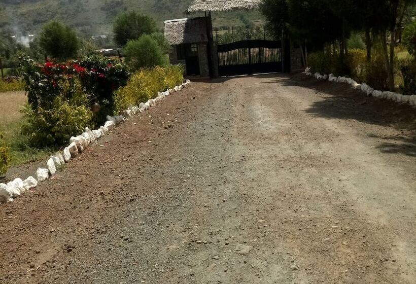 هتل Oldonyo Lodge