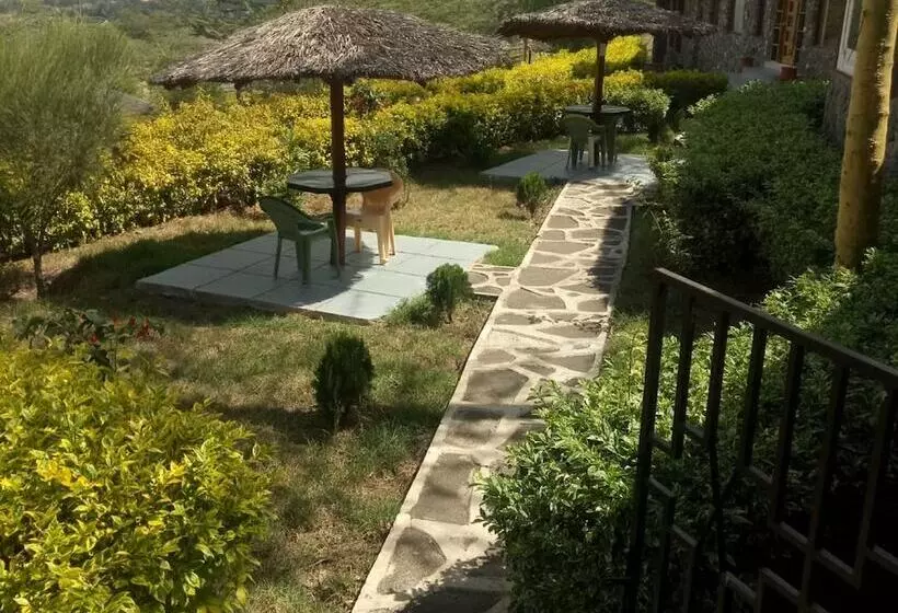 هتل Oldonyo Lodge