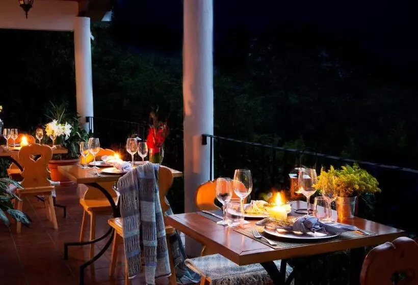 هتل Boutique Y Restaurante Panisté