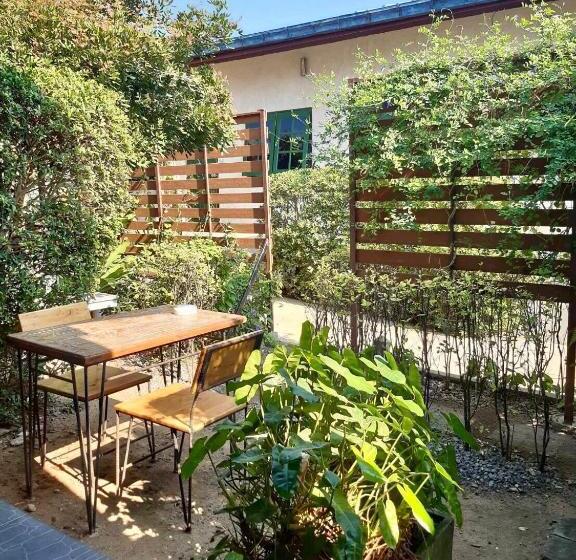 Hotel Samanta By The Sea