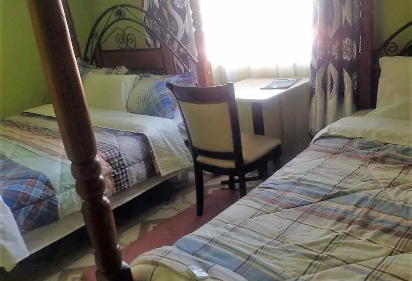 هتل Nairobi Transit Lounge