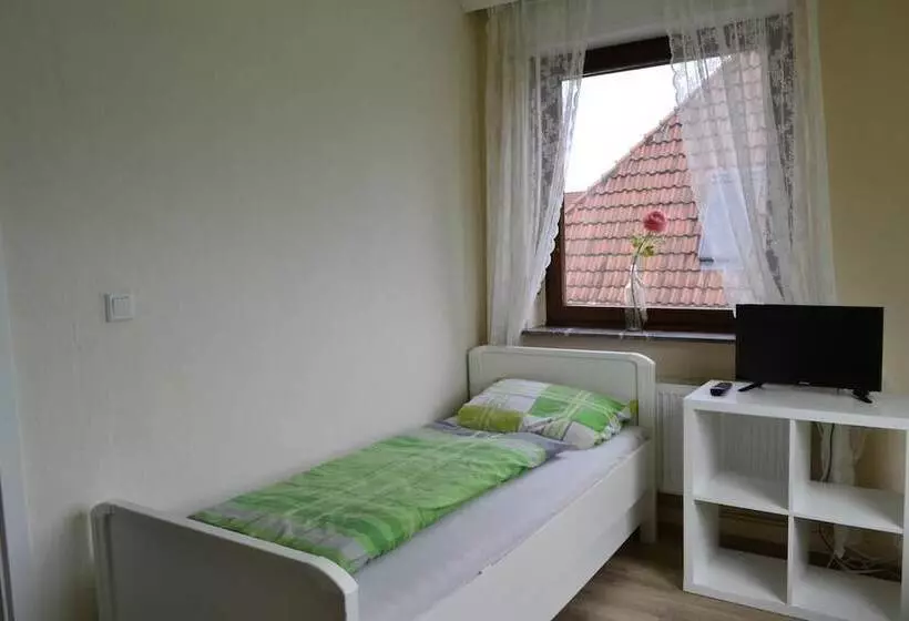 Hotelli Pension Highway Bünde