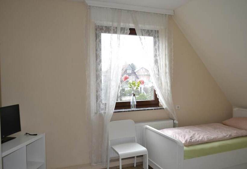 Отель Pension Highway Bünde