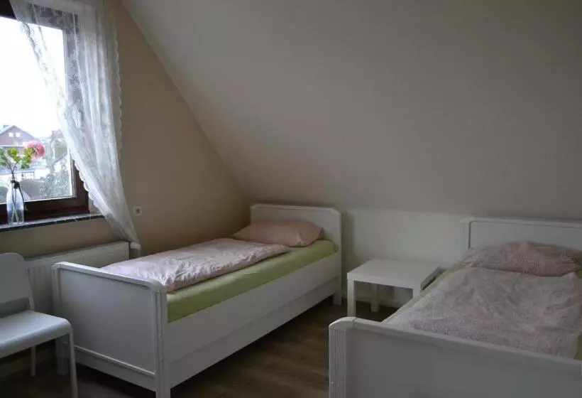 Hotelli Pension Highway Bünde