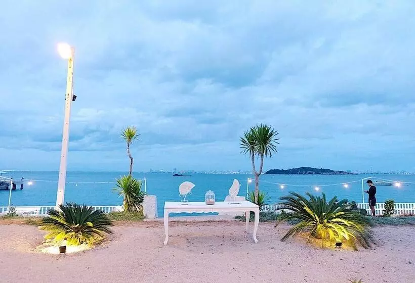 Hotelli Rimtalay Resort Koh Larn