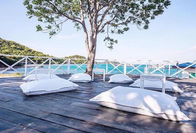 בית מלון כפרי Rimtalay Resort Koh Larn