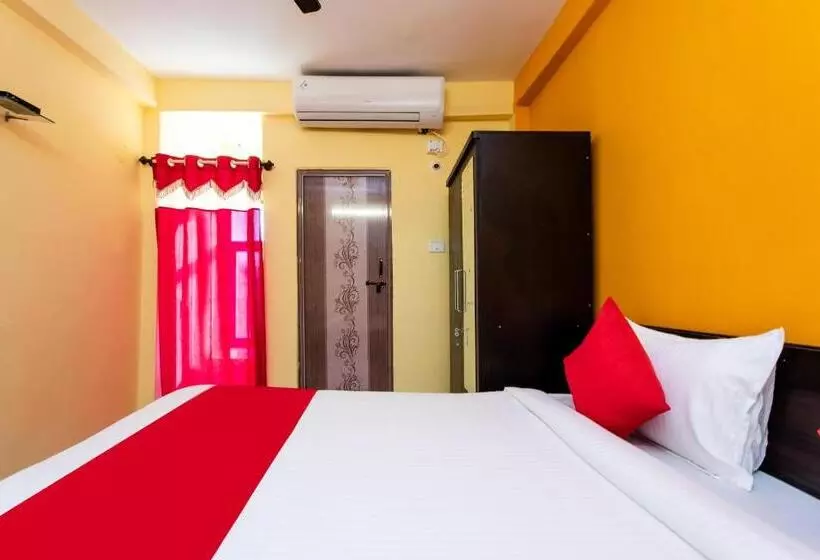 ホテル Decision By Oyo Rooms