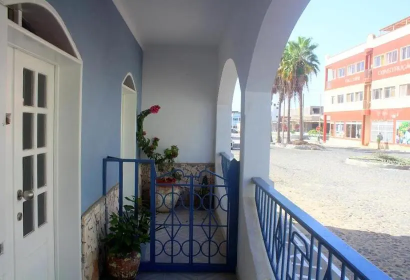 هتل A Paz Residence