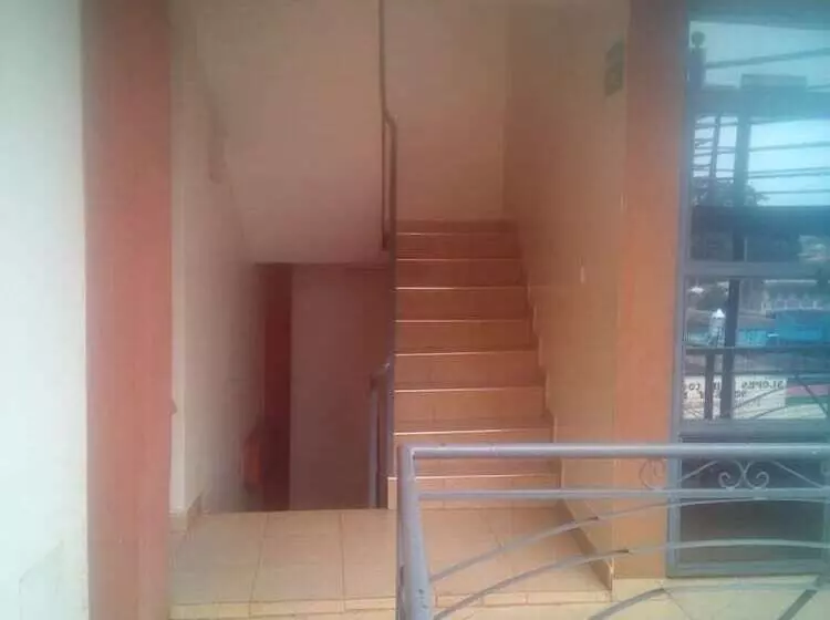 هتل The Trade Centre Guest House