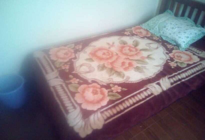 هتل The Trade Centre Guest House