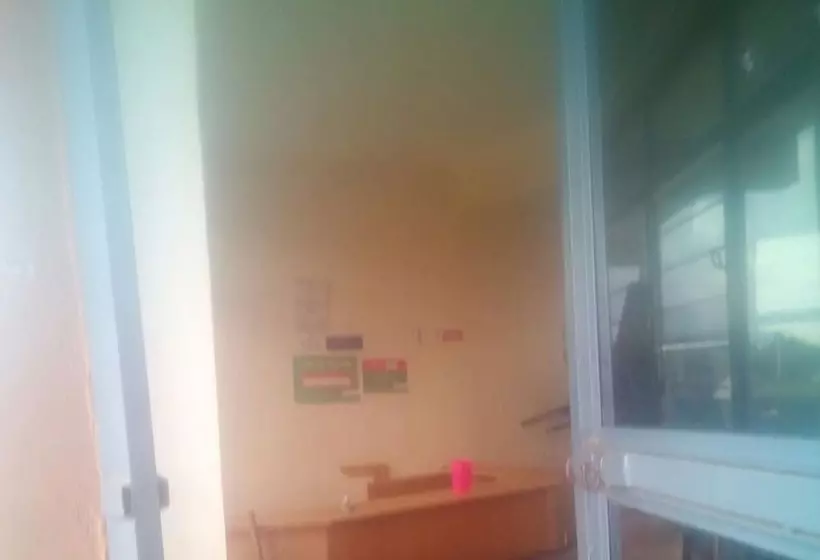 هتل The Trade Centre Guest House