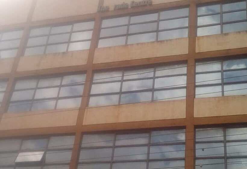 هتل The Trade Centre Guest House