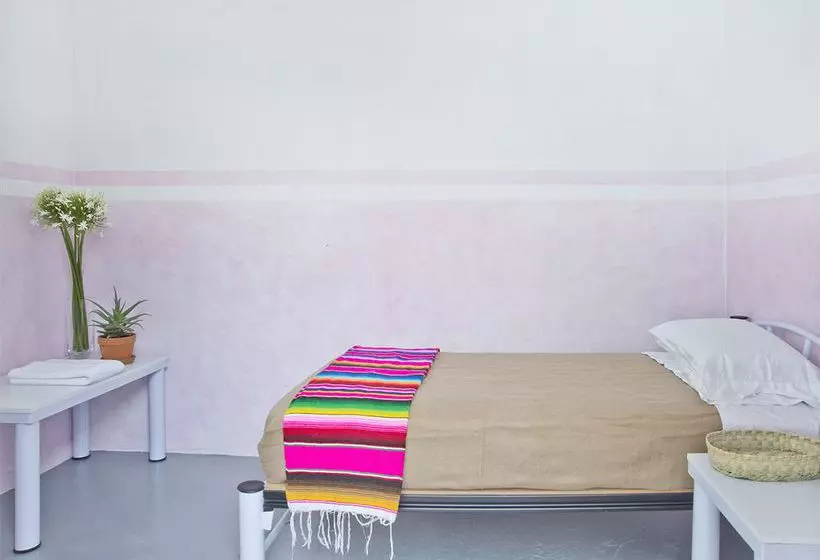 Общежитие Casa San Ildefonso