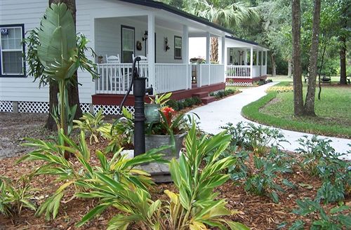 Alling House Bed And Breakfast