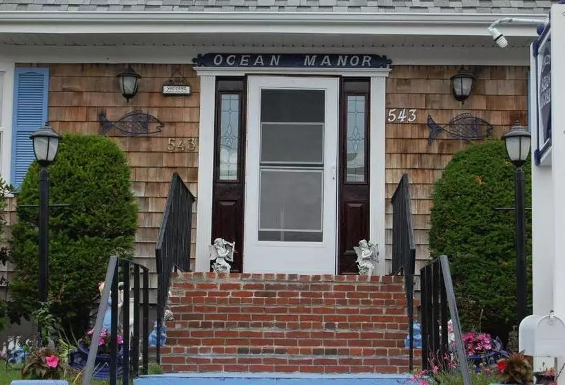 Bed and Breakfast A Cape Cod Ocean Manor Inn
