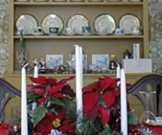 Bed and Breakfast Chetwynd House Inn