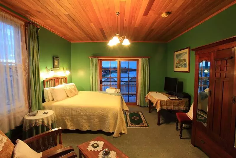 ベッドアンドブレックファースト Hanlon Guest House