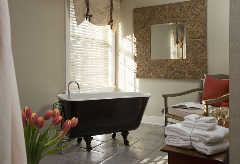 مبيت وإفطار Fife And Drum Inn