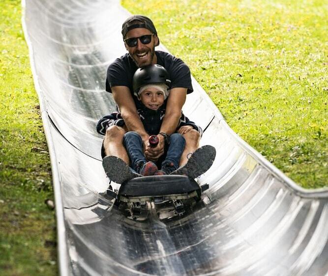 Châtel Réservation