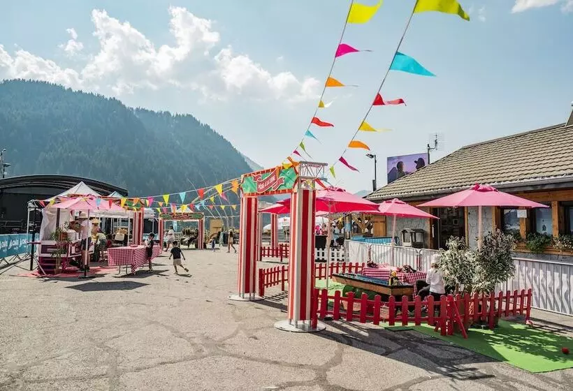 Châtel Réservation