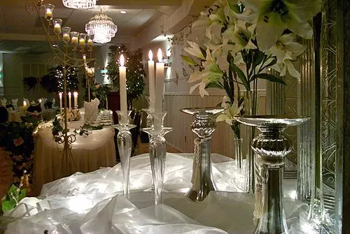 Отель Ambassador Sudbury