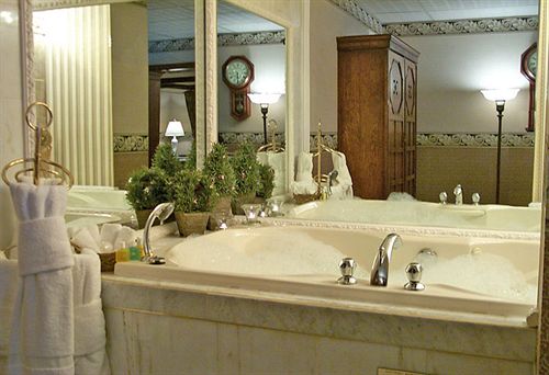 ホテル Ambassador Sudbury