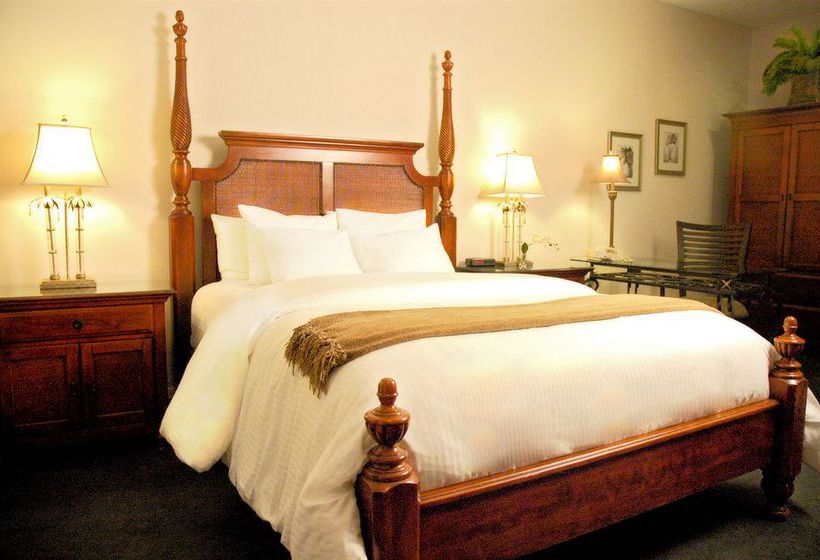 ホテル Ambassador Sudbury