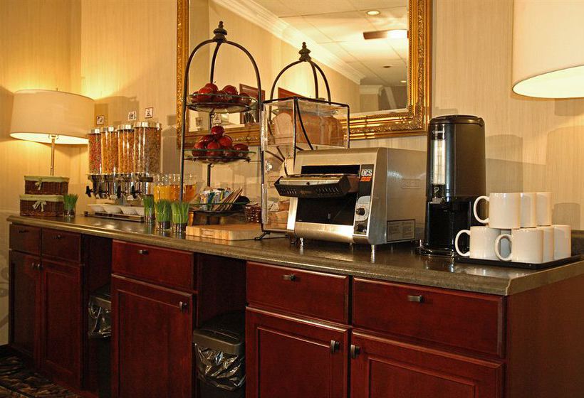 ホテル Ambassador Sudbury