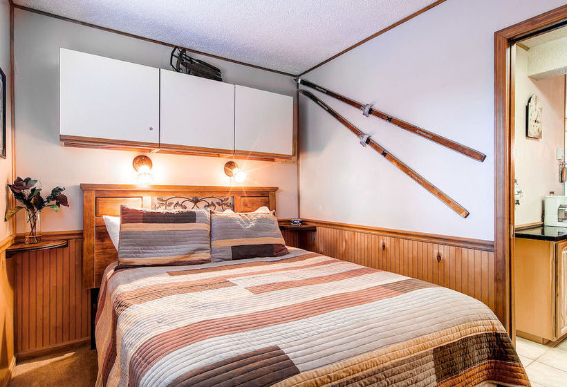 فندق Park Meadows Lodge