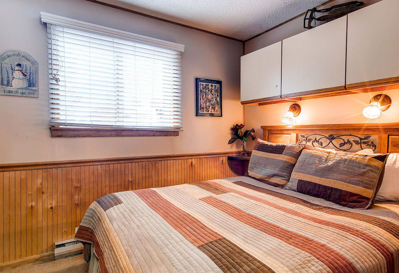 فندق Park Meadows Lodge