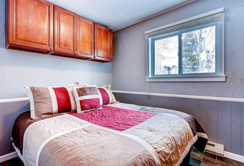 فندق Park Meadows Lodge