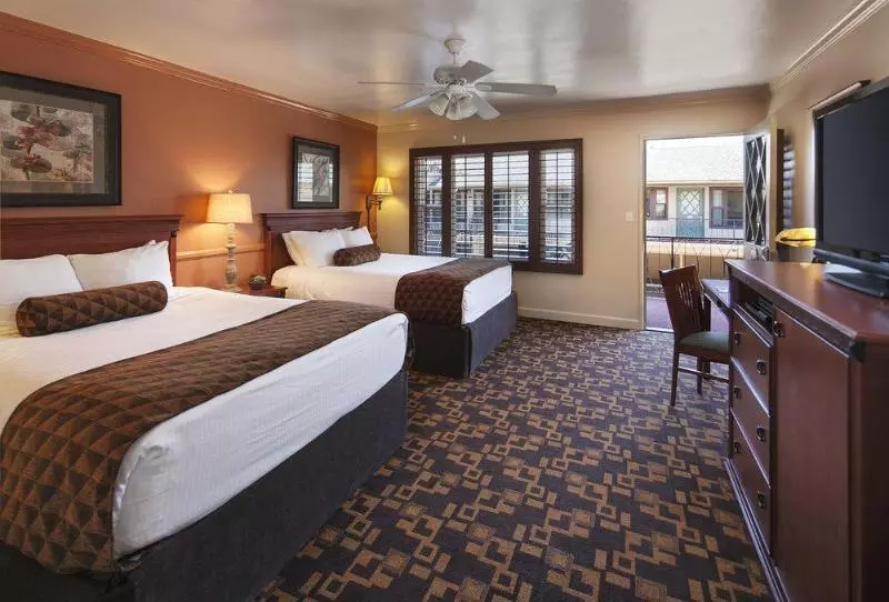 酒店 Brisas Del Mar Inn At The Beach