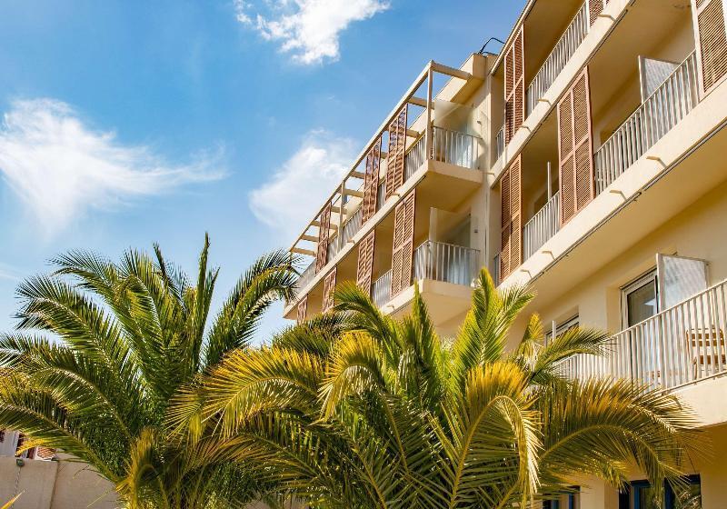 Отель Best Western Arcachon Le Port