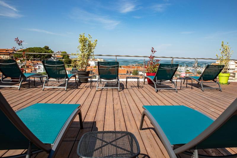 Отель Best Western Arcachon Le Port