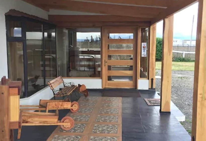 ホテル Doble E Patagonia