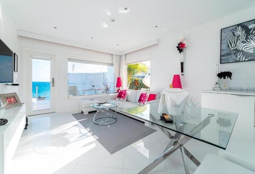 فندق Lani S Suites De Luxe   Adults Only