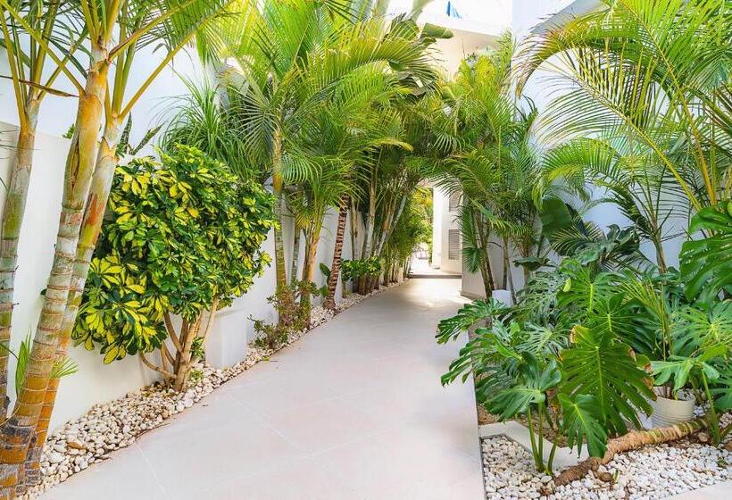 فندق Lani S Suites De Luxe   Adults Only