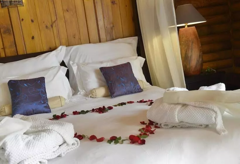 هتل Lodge Roche Tamarin