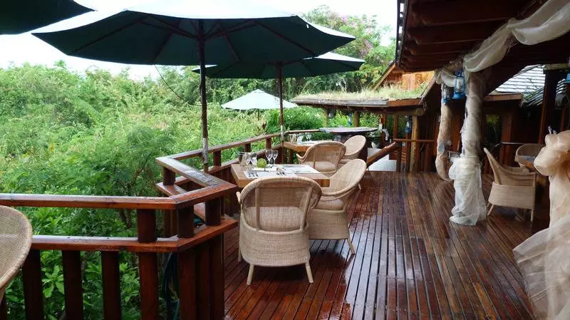 هتل Lodge Roche Tamarin