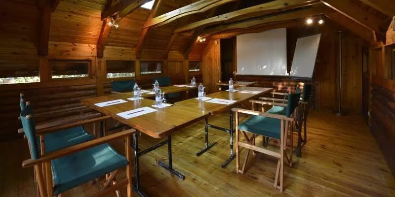 هتل Lodge Roche Tamarin