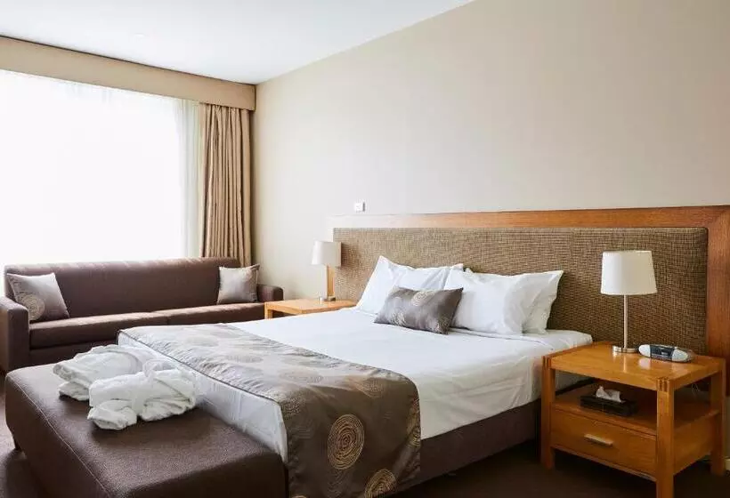 Отель Mornington