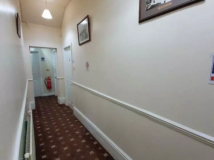 ホテル The Handforth Lodge